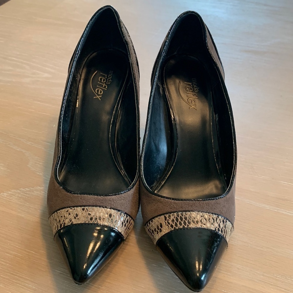 MODA Teflex heels, Suede - faux animal skin - great career shoes. Good condition